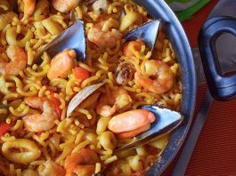 fideua de marisco
