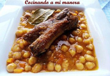 como hacer garbanzos con costilla