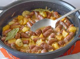 salchichas al vino
