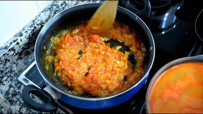 receta de garbanzos con langostinos paso 4b