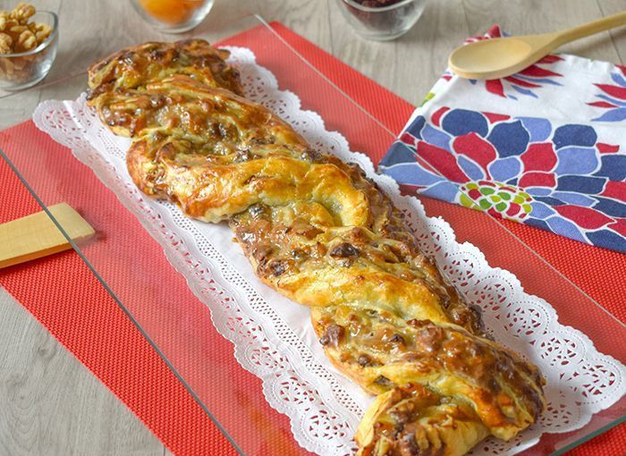 hojaldre relleno trenza