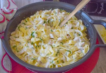 PASTA CON POLLO CREMOSA