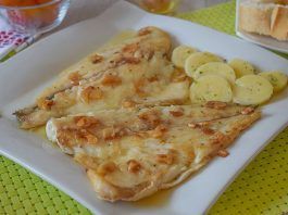 dorada a la espalda
