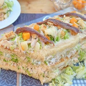 pastel de ensalada cesar casera