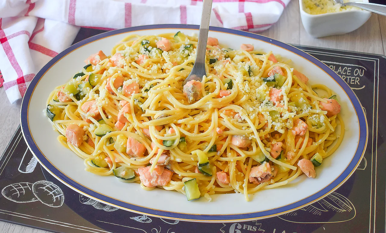 espaguetis a la carbonara con calabacin
