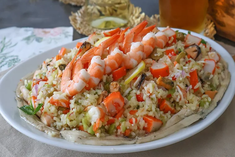 ensalada de arroz estilo marinero