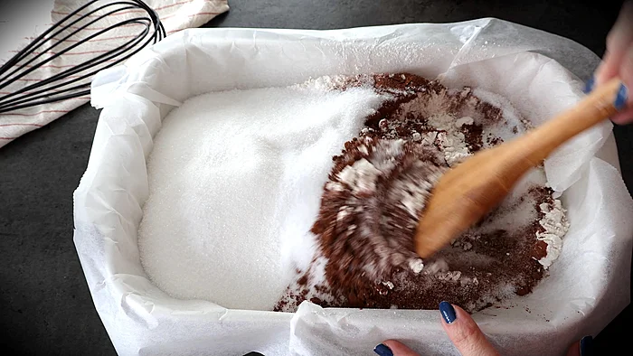 como hacer pastel de chocolate loco 1