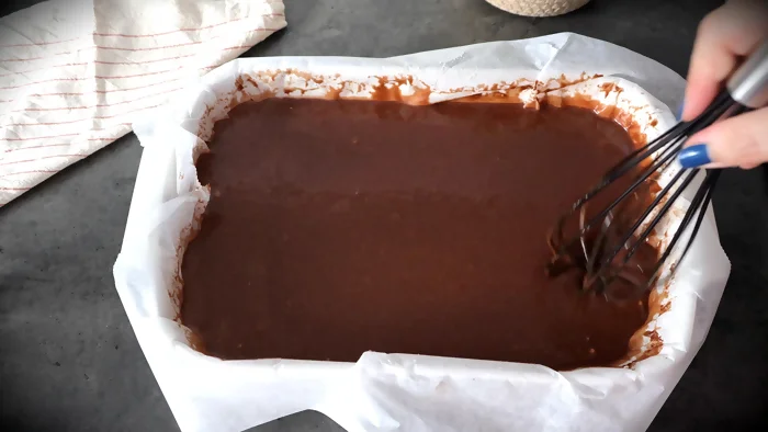 como hacer pastel de chocolate loco 2c
