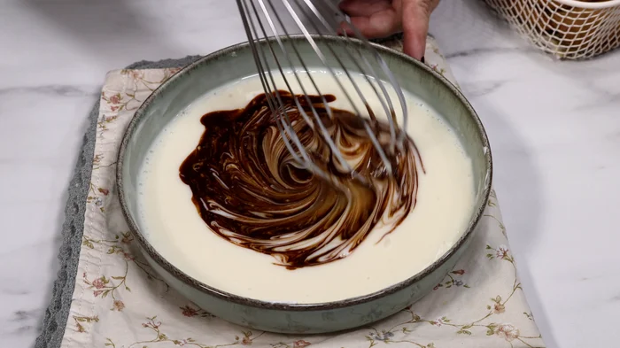 Integrando café concentrado a la leche condensada